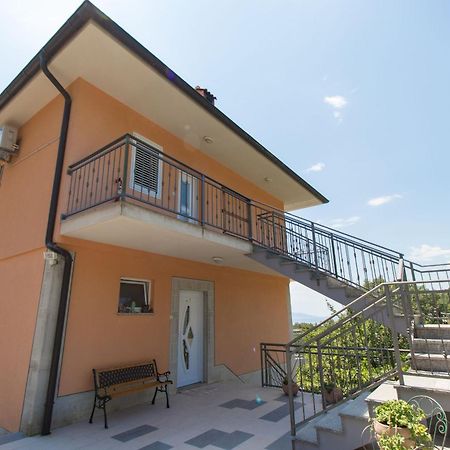 אופטיה Apartments Vesna מראה חיצוני תמונה