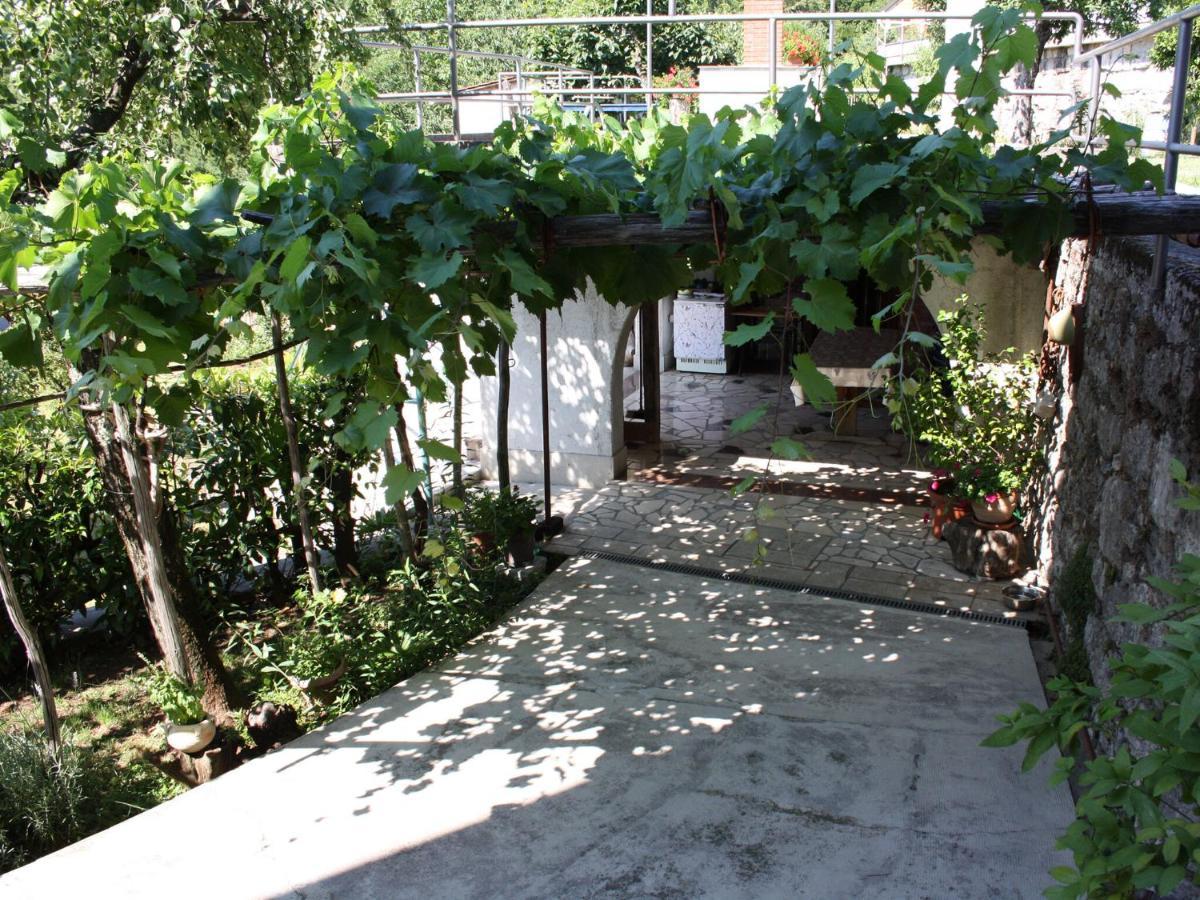 אופטיה Apartments Vesna מראה חיצוני תמונה
