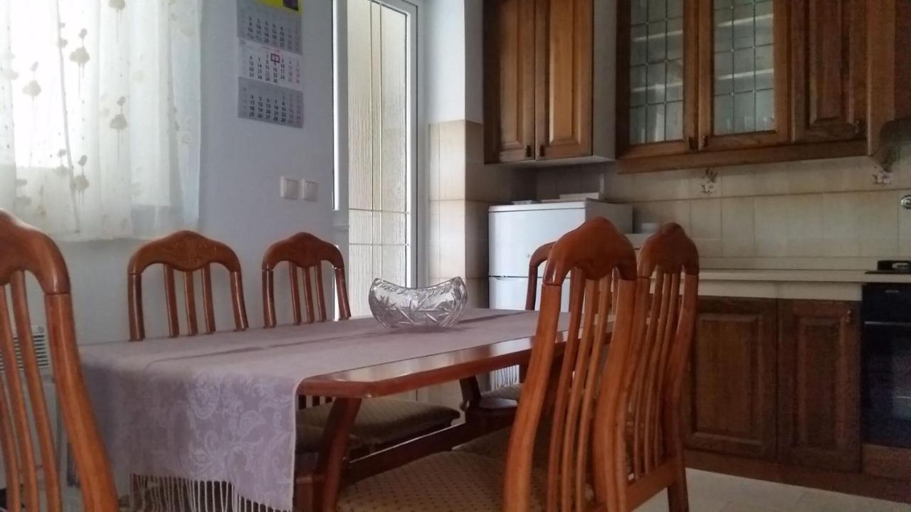 אופטיה Apartments Vesna מראה חיצוני תמונה