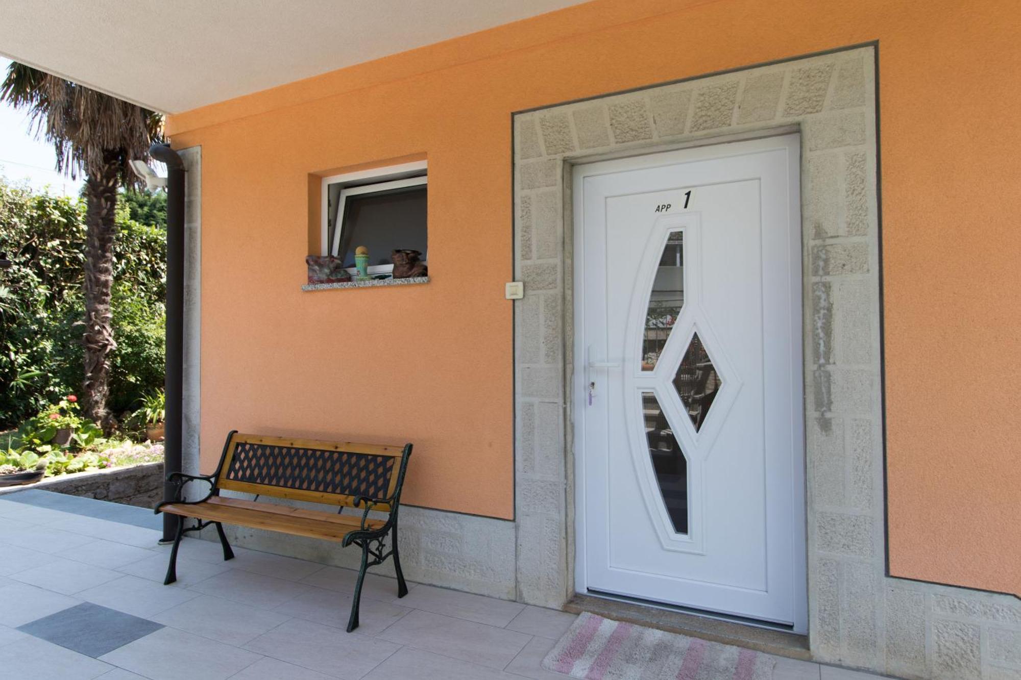 אופטיה Apartments Vesna מראה חיצוני תמונה