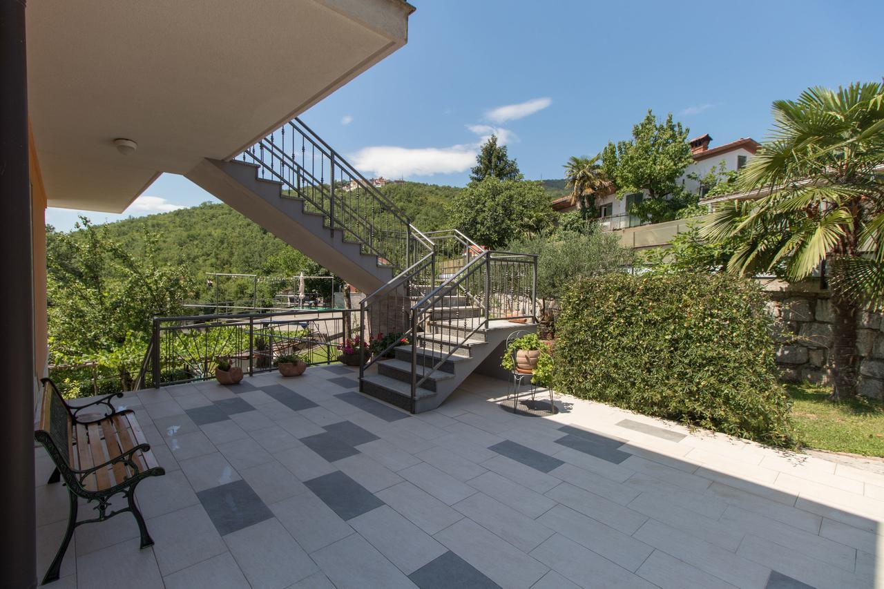 אופטיה Apartments Vesna מראה חיצוני תמונה