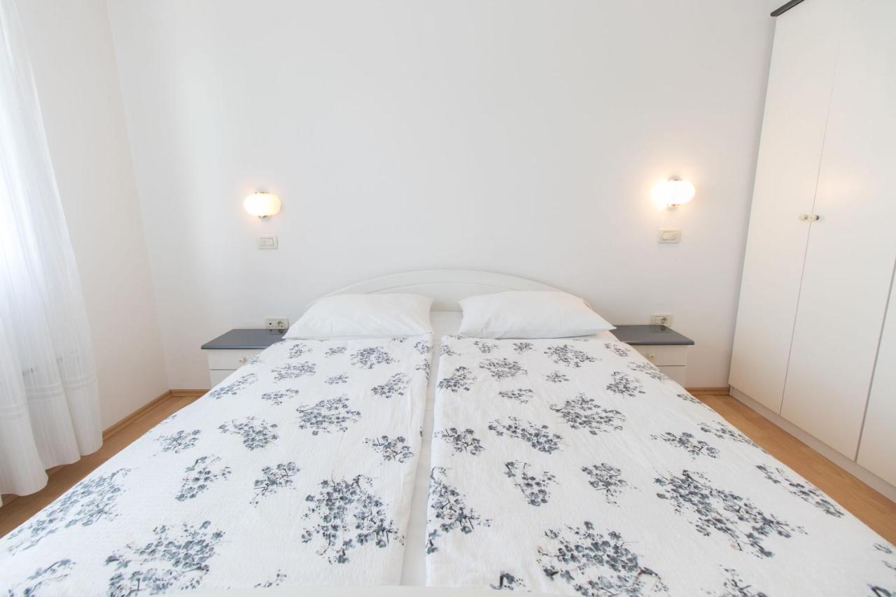 אופטיה Apartments Vesna מראה חיצוני תמונה