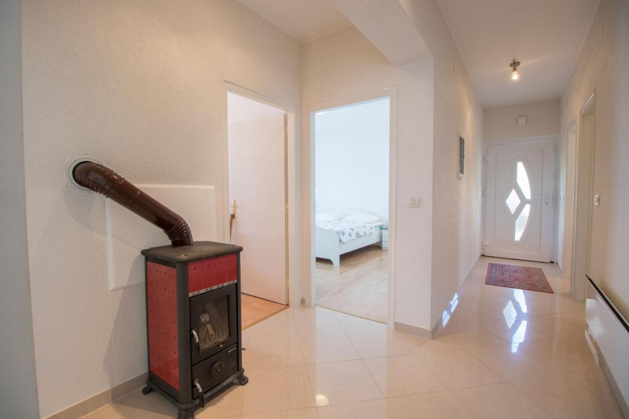 אופטיה Apartments Vesna מראה חיצוני תמונה