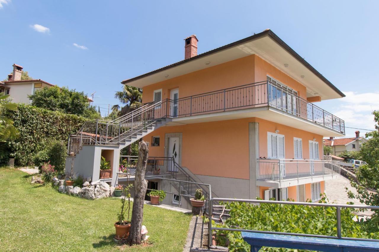אופטיה Apartments Vesna מראה חיצוני תמונה